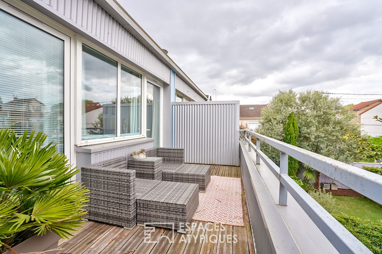 Duplex et son jardin dans une ancienne imprimerie