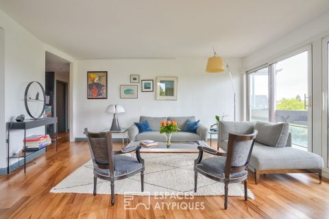 Dernier étage avec toit-terrasse et vue imprenable à Sèvres Rive-Gauche