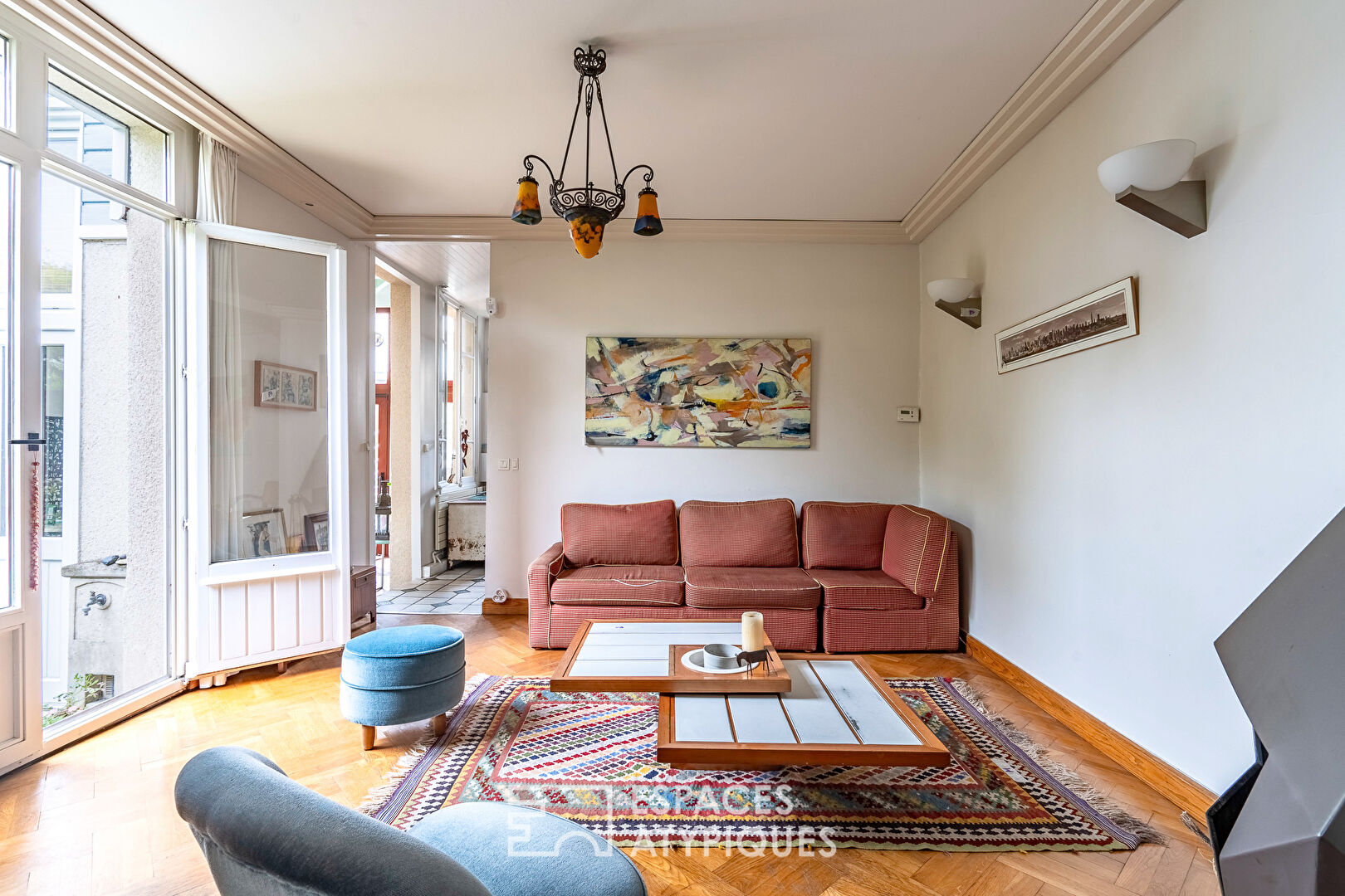 Maison familiale bardage bois et son annexe à Issy-les-Moulineaux