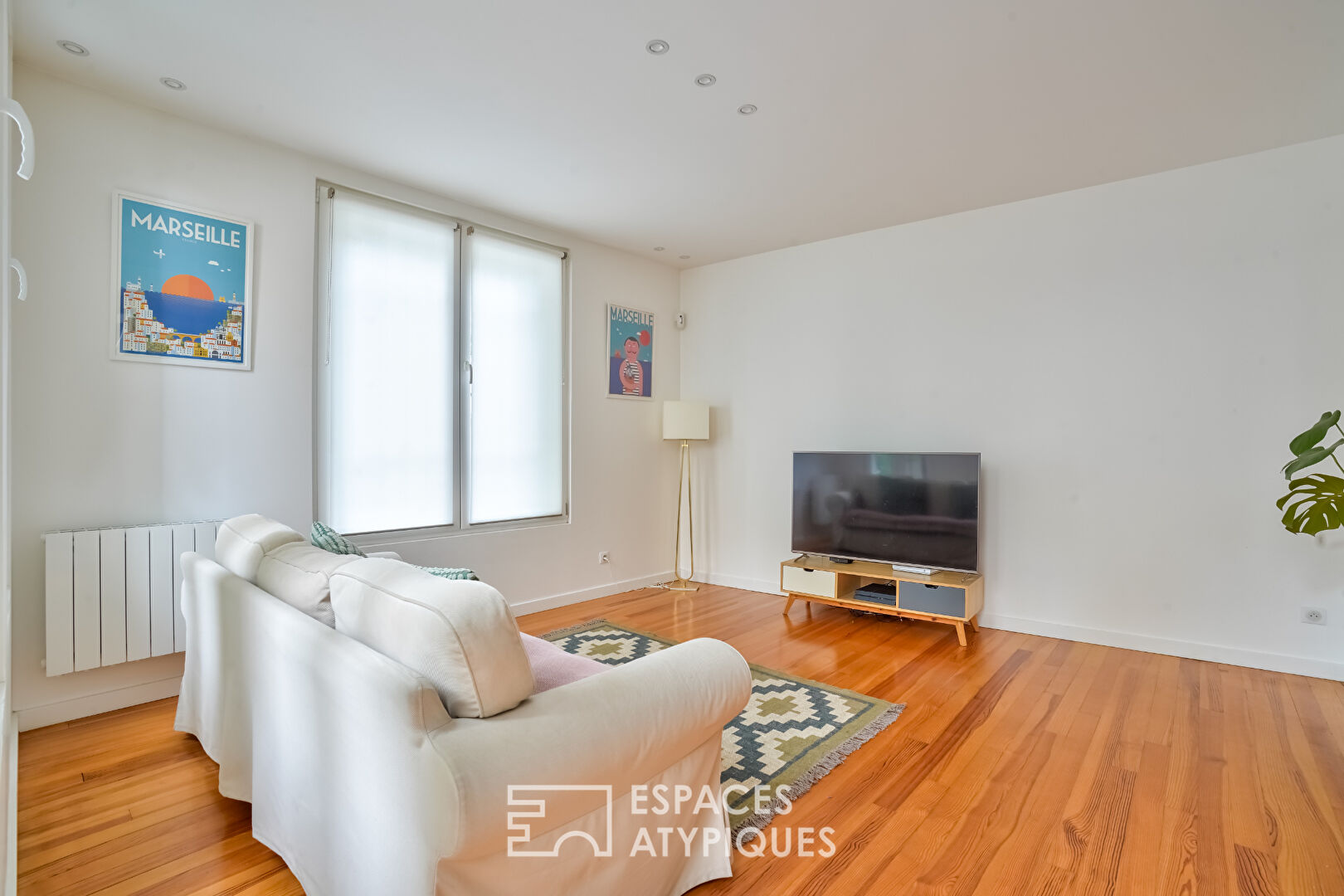 Beautifully renovated duplex with terrace