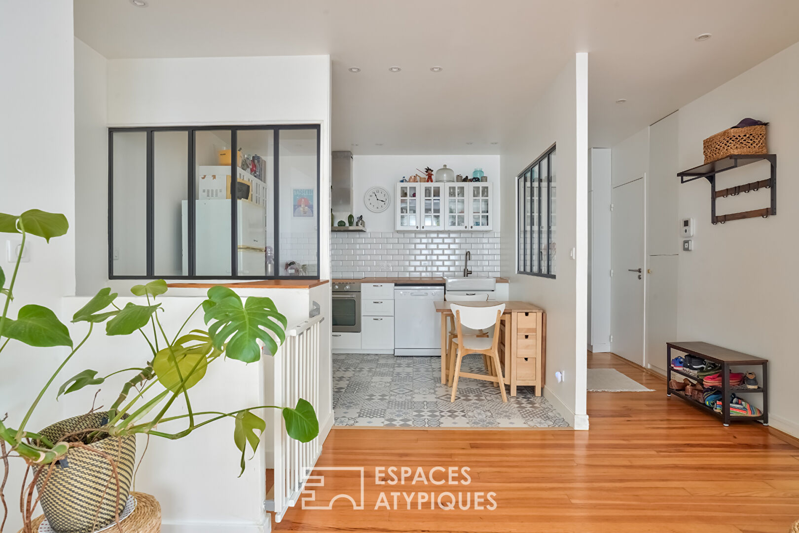 Beautifully renovated duplex with terrace