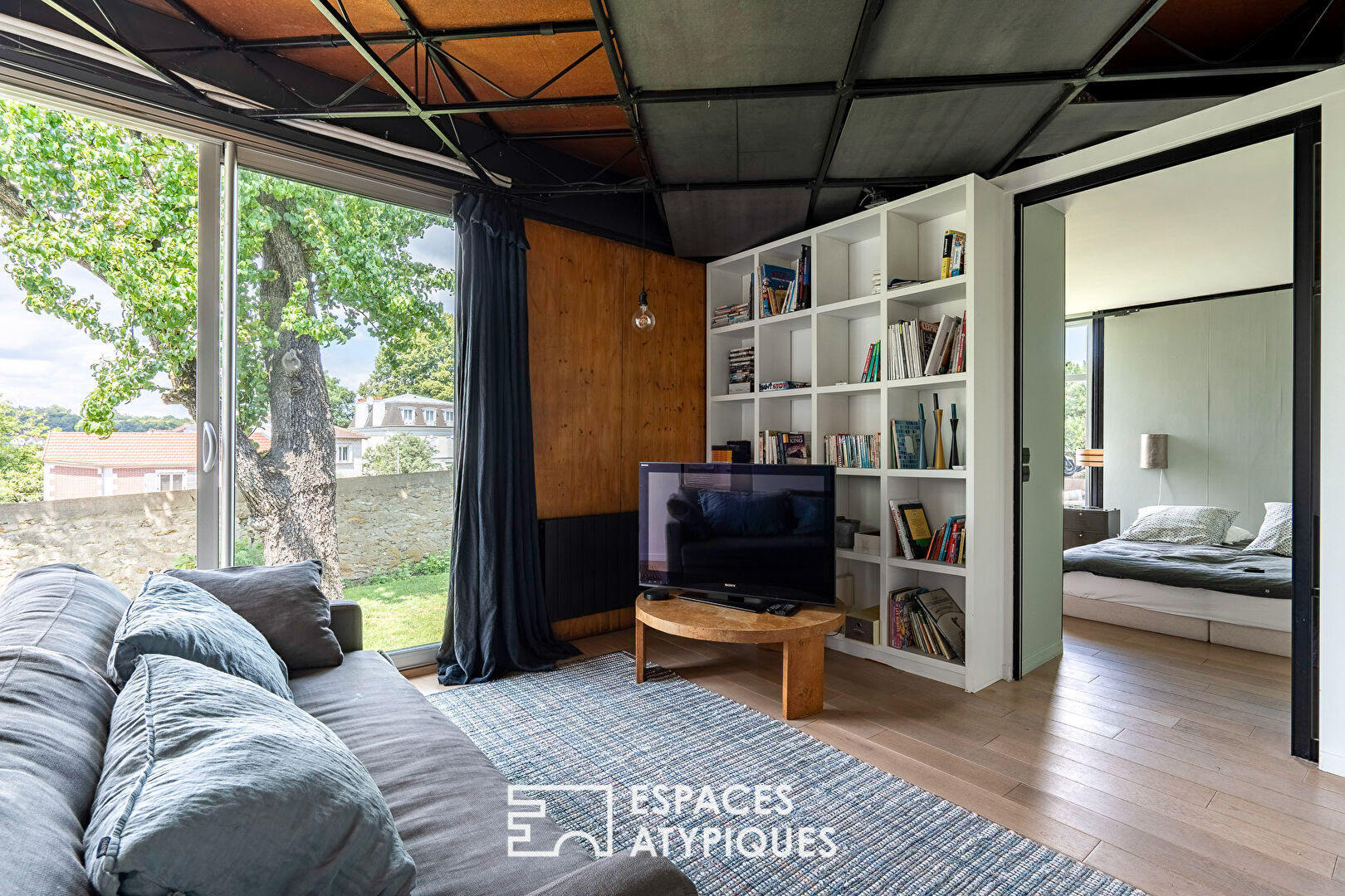 Maison d’inspiration Jean Prouvé à Sèvres Rive-Gauche
