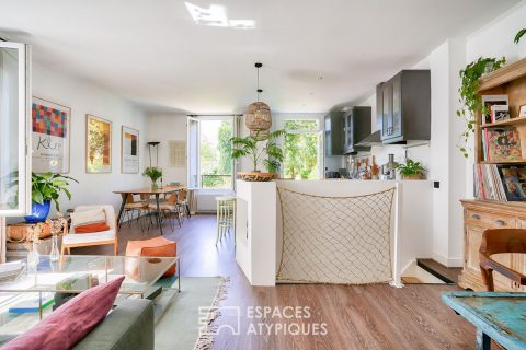 Duplex with private garden in the Bac district