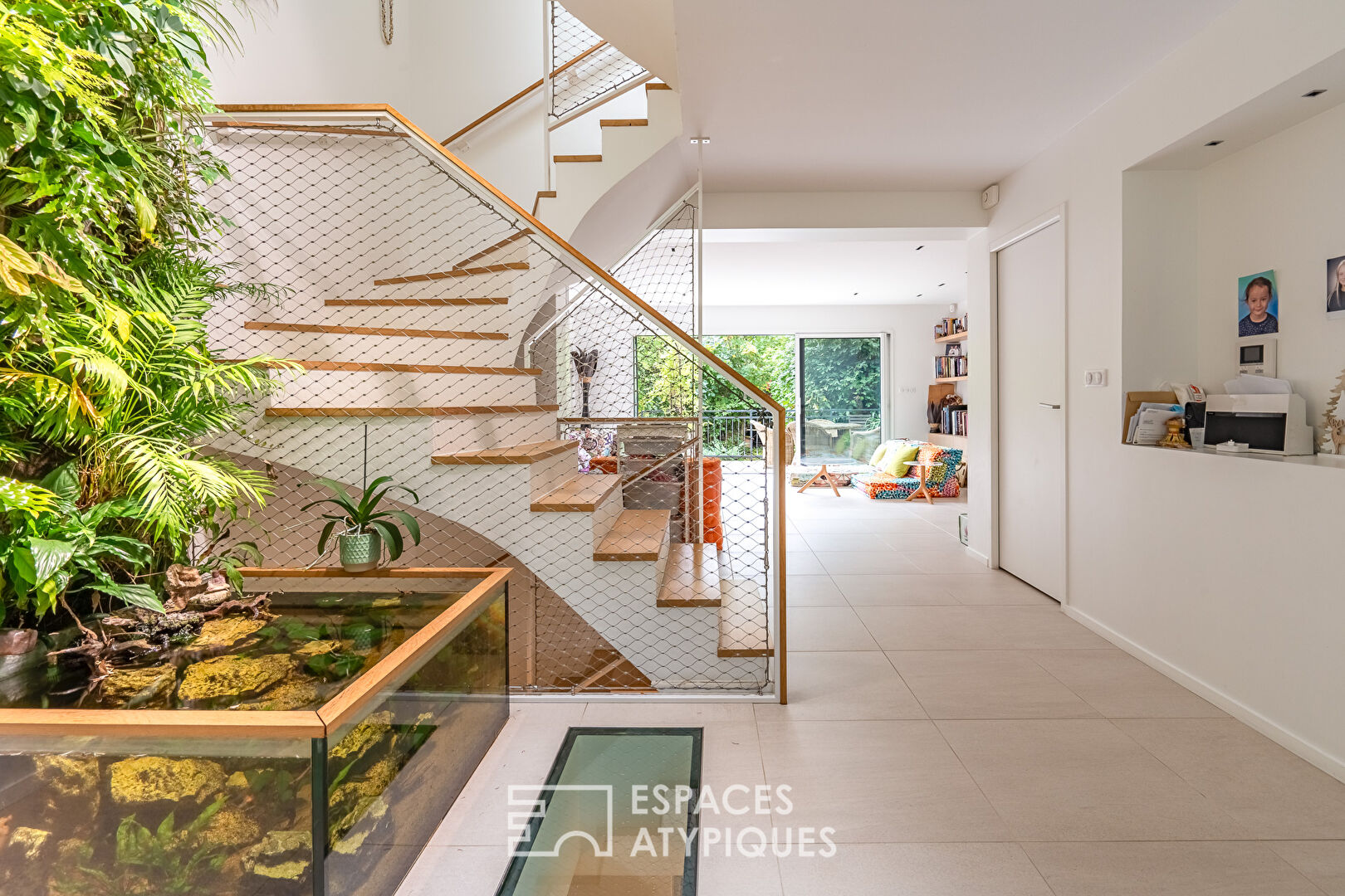 Maison d’architecte avec jardin et toit-terrasse vue Tour Eiffel à Issy-les-Moulineaux