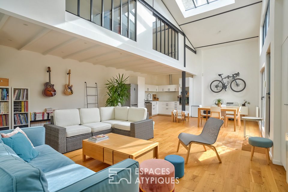 Loft avec terrasse à la gare de Courbevoie