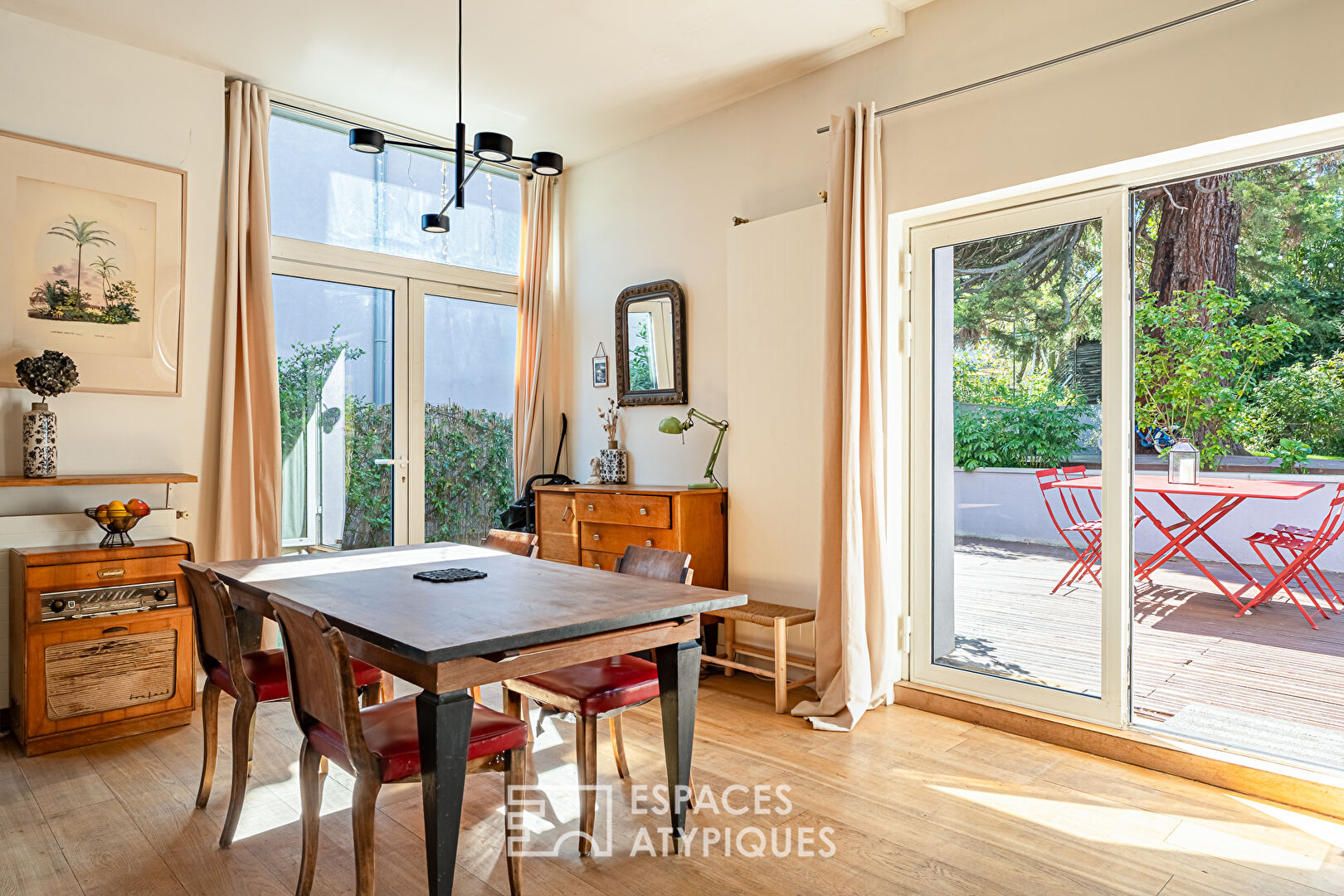 Bright duplex and its garden, in Bagneux