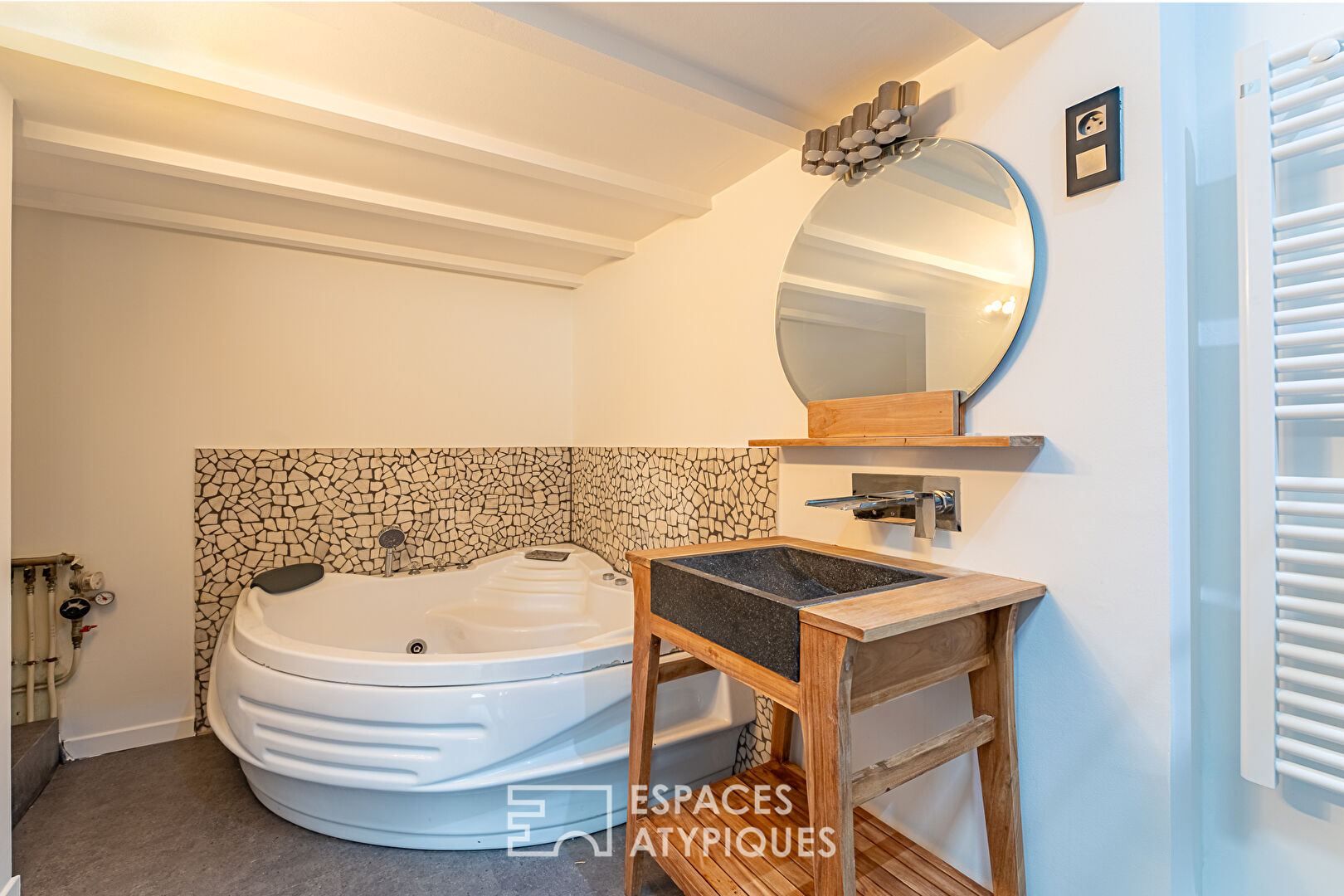 Loft in the Gare district of Clamart