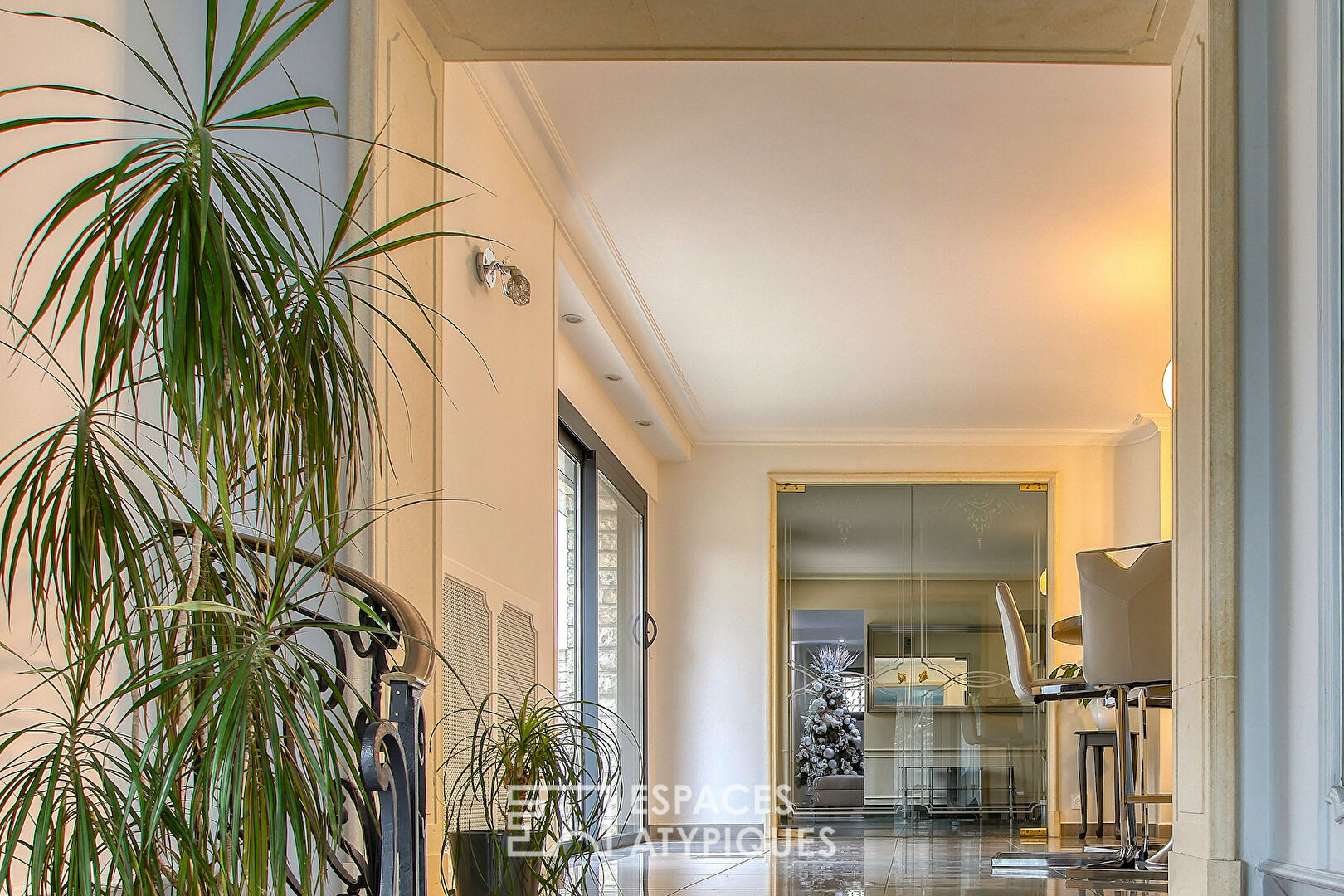 Maison contemporaine idéale pour projet familial ou professionnel