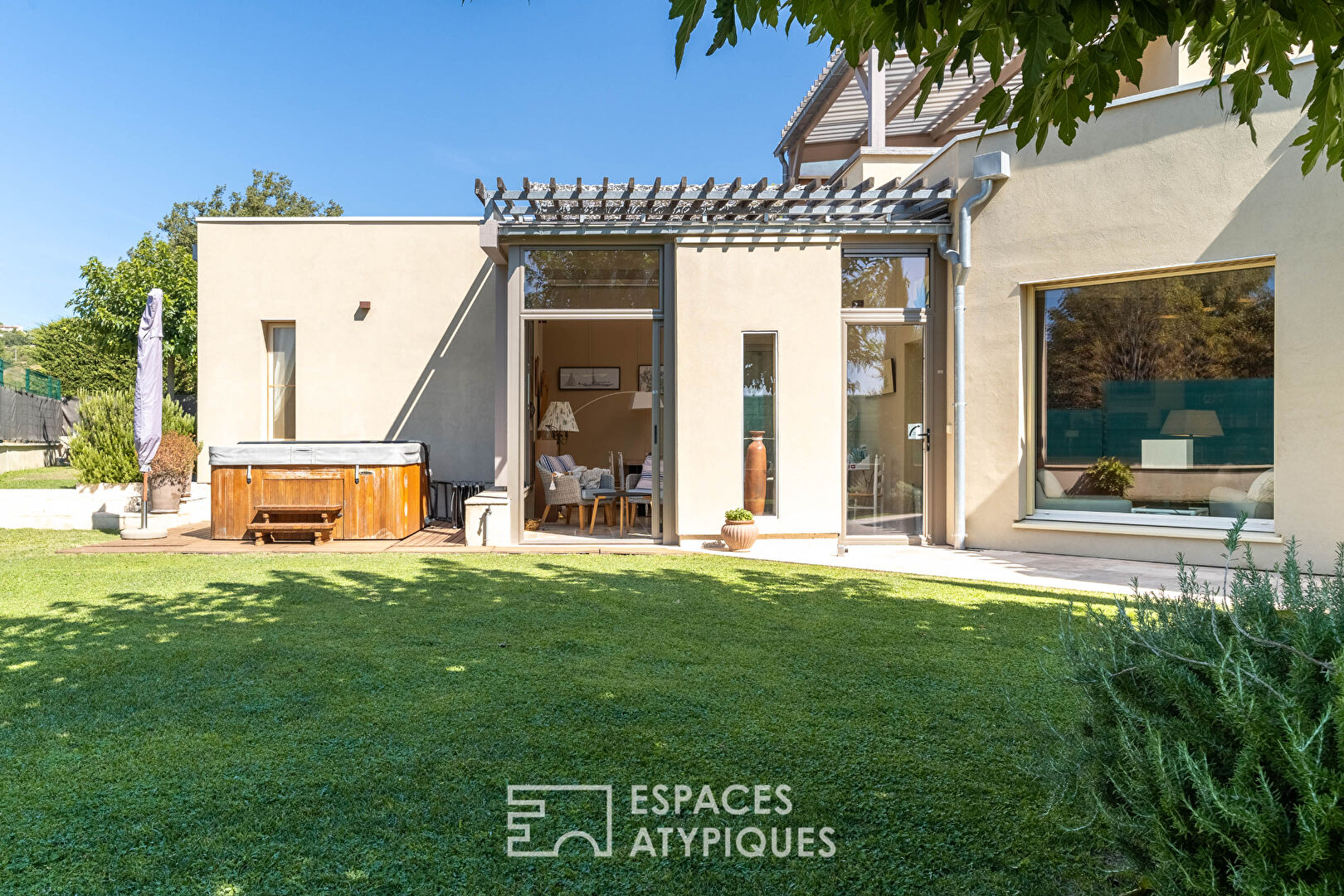 Architect’s house in Forcalquier