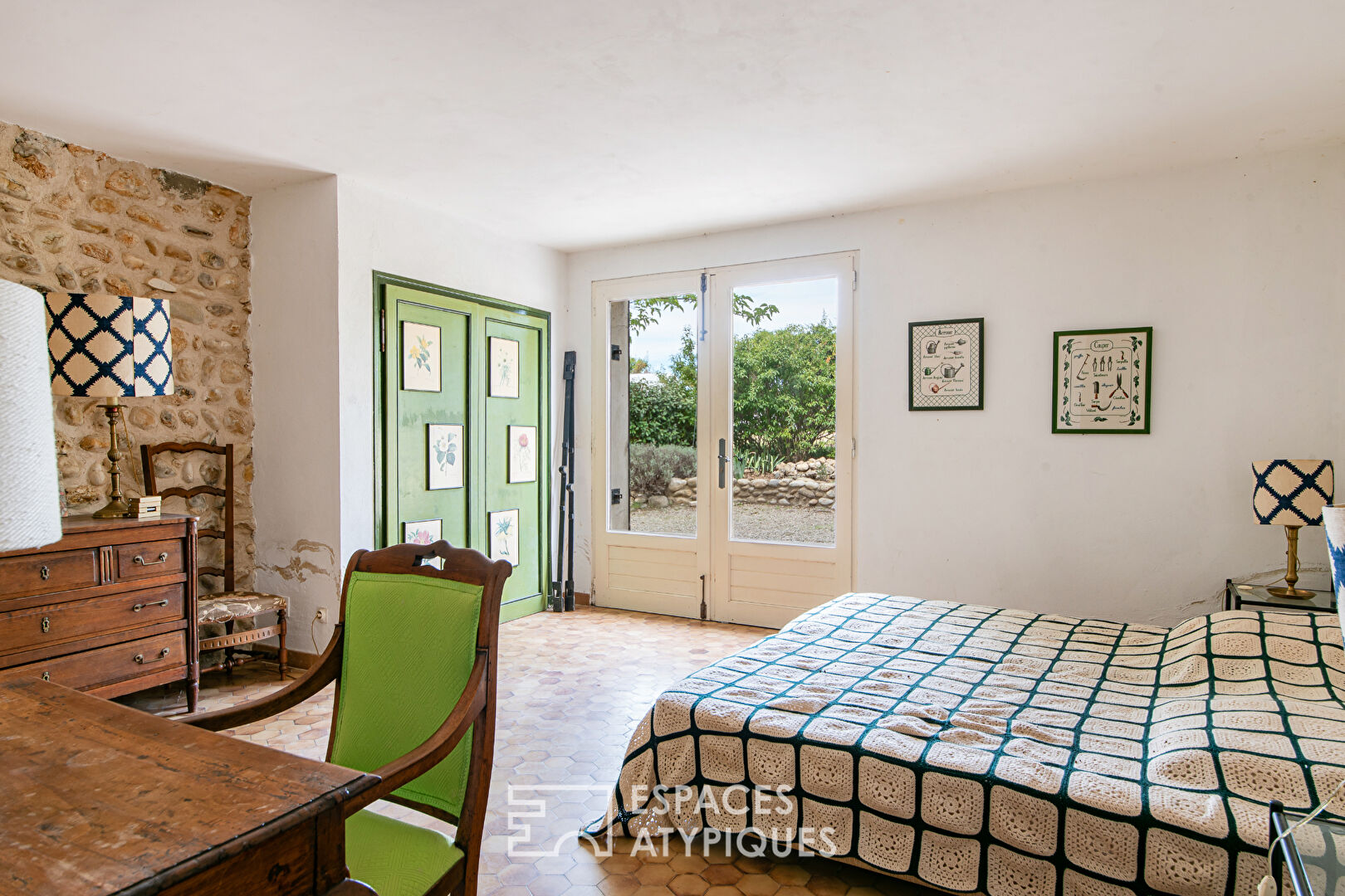 Prestigious residence Oraison 16 room(s) 475.5 m2