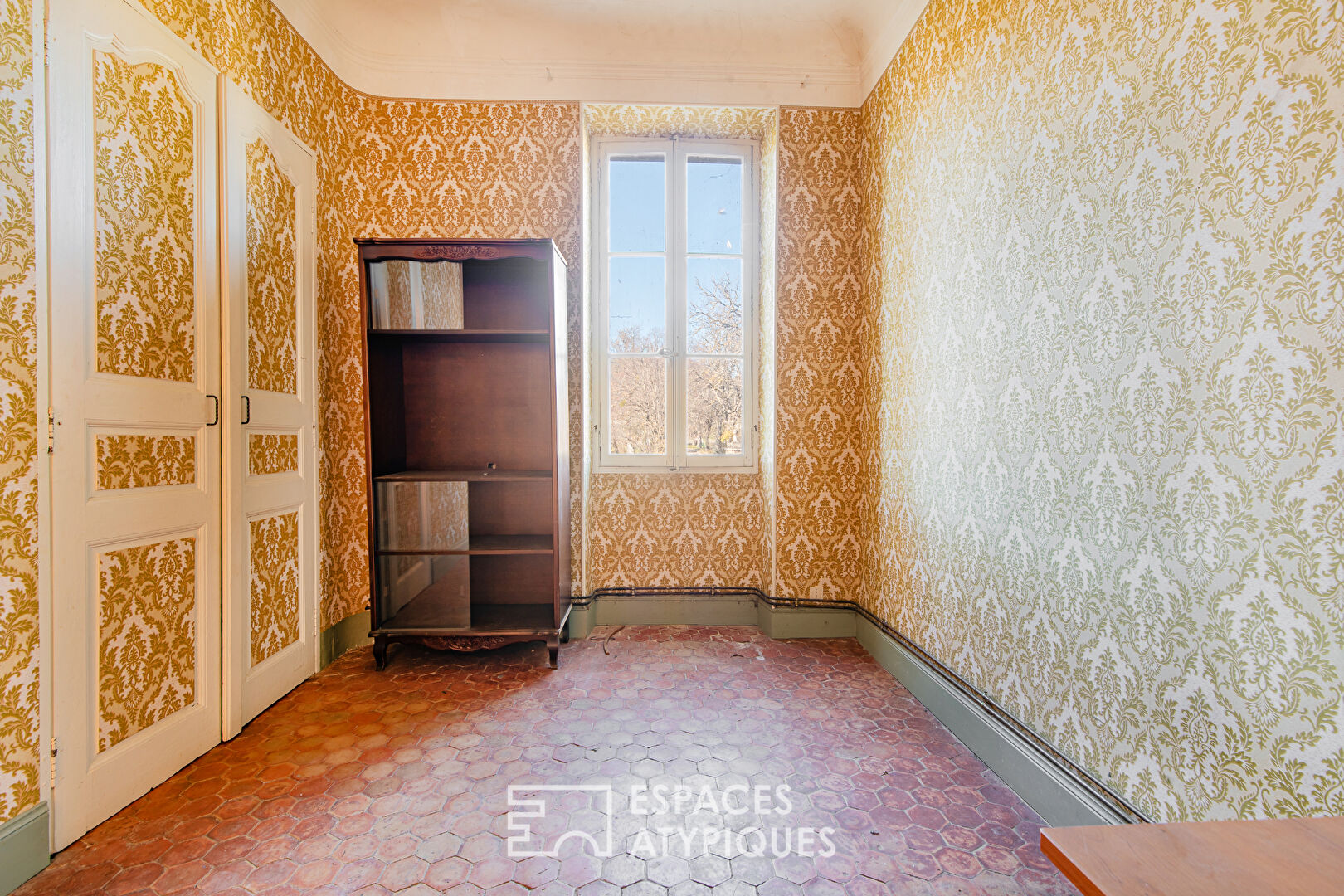 House Manosque 28 room(s) 845 m2