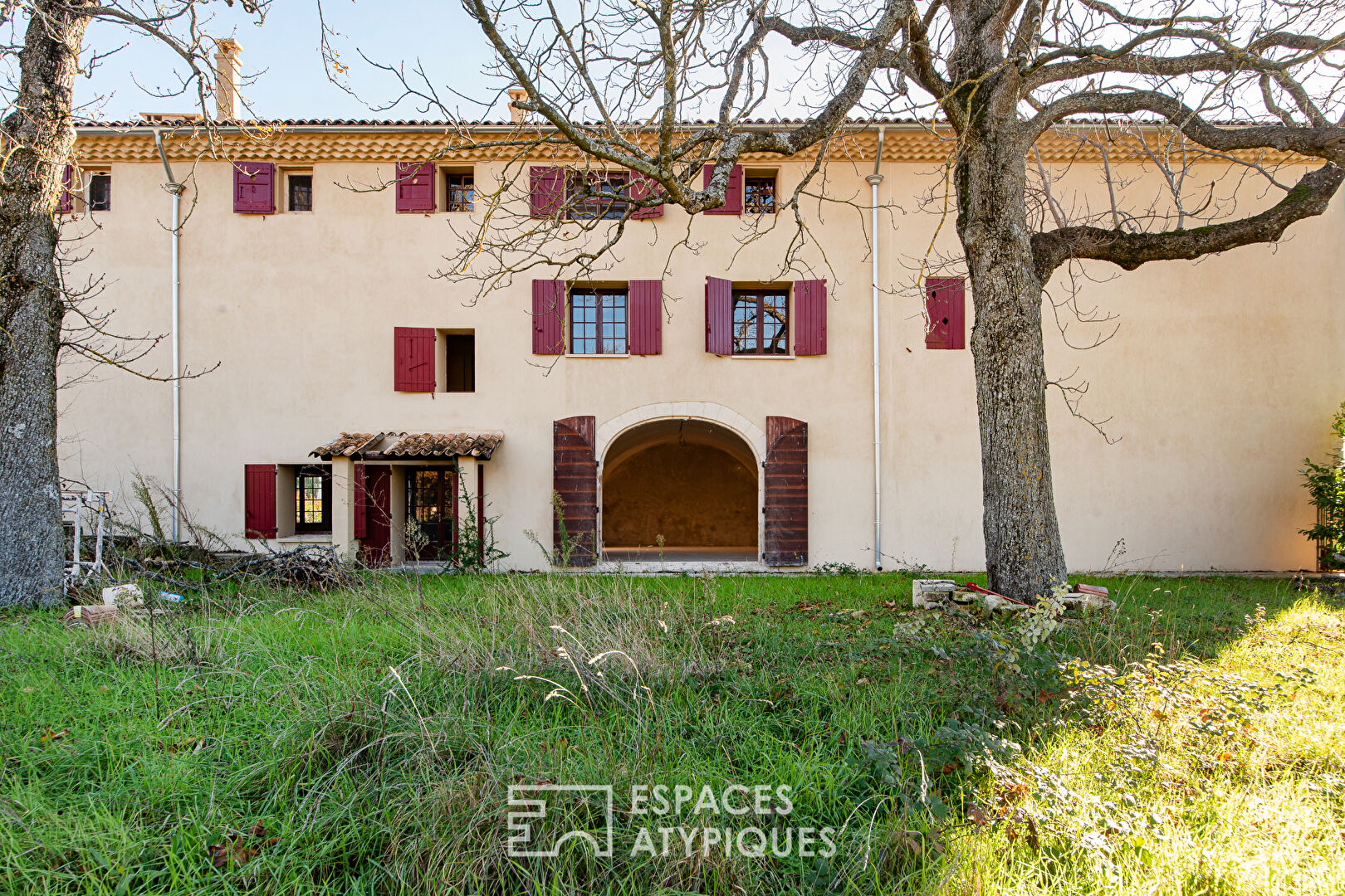 House Manosque 28 room(s) 845 m2