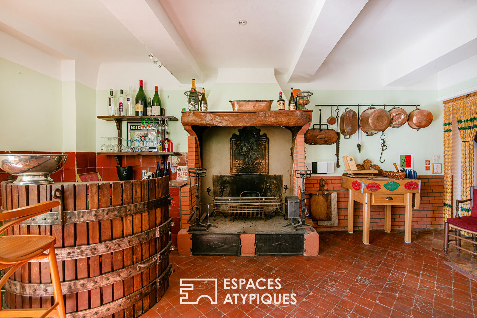 Maison avec vue imprenable, garage et appartement 10 pièce(s) 340 m2