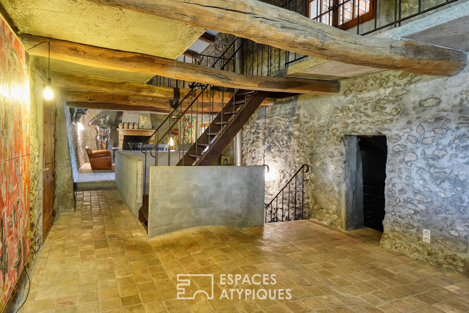 Charming property and its caretaker’s house
