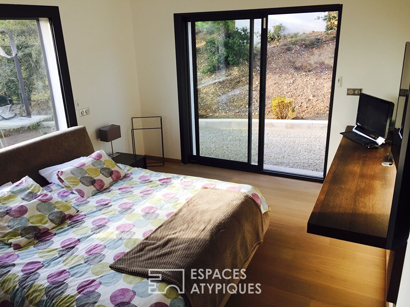 Villa contemporaine – 10 pièces – 413 m² – Oraison