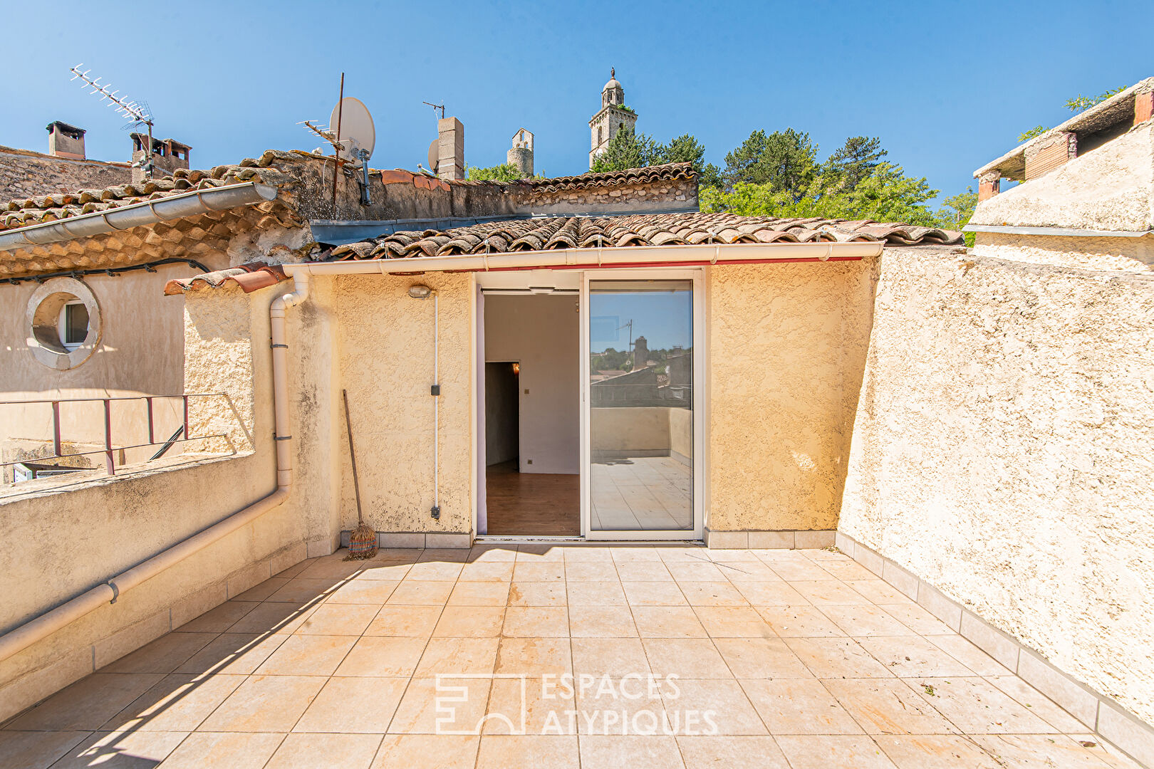 Stone village house – private garden and roof terrace