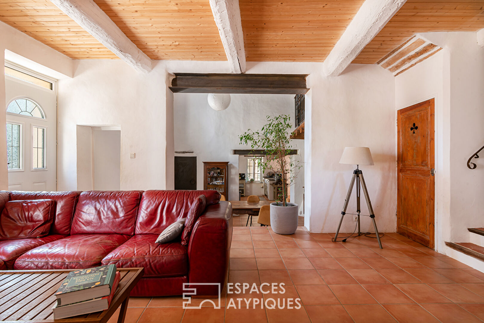 Propriété en pierres avec accueil équestre – 212 m² + dépendances – 3 800 m² de terrain