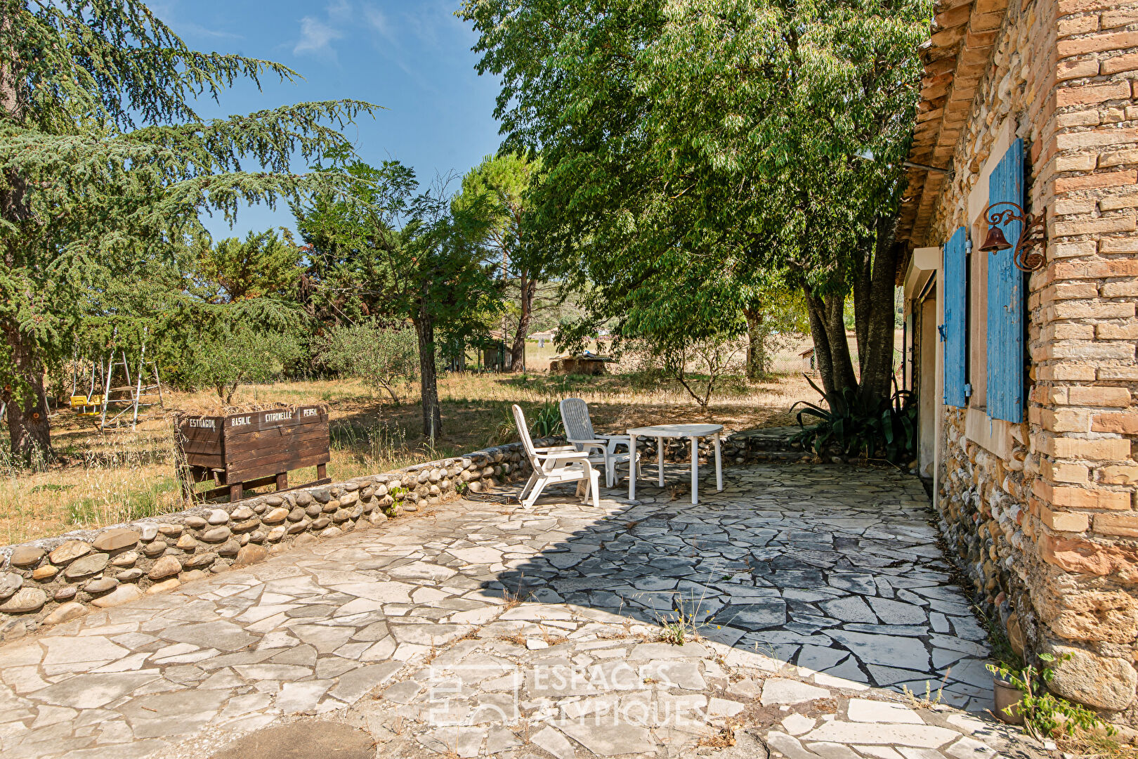 Durance pebble house 122 sqm Landscaped garden – 5 min from Oraison