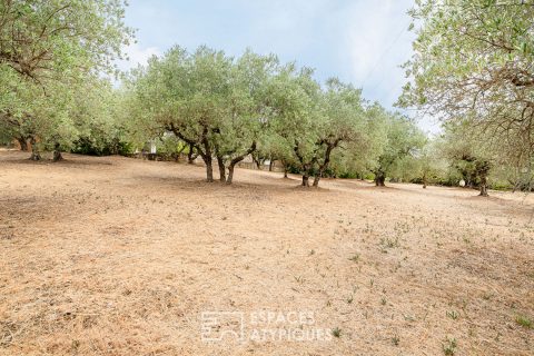Bastide en pierre 163m² avec vue panoramique, piscine et potentiel d&rsquo;agrandissement