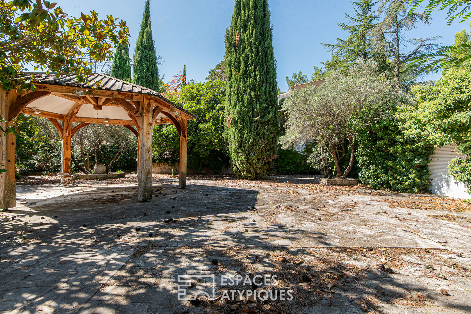 Maison et son parc de 2,4 hectares