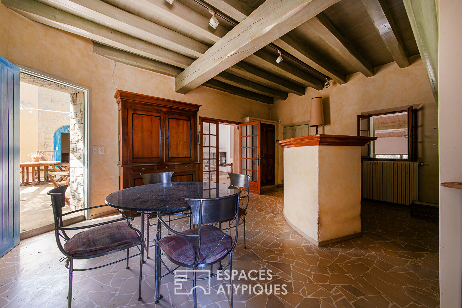 Maison et son parc de 2,4 hectares