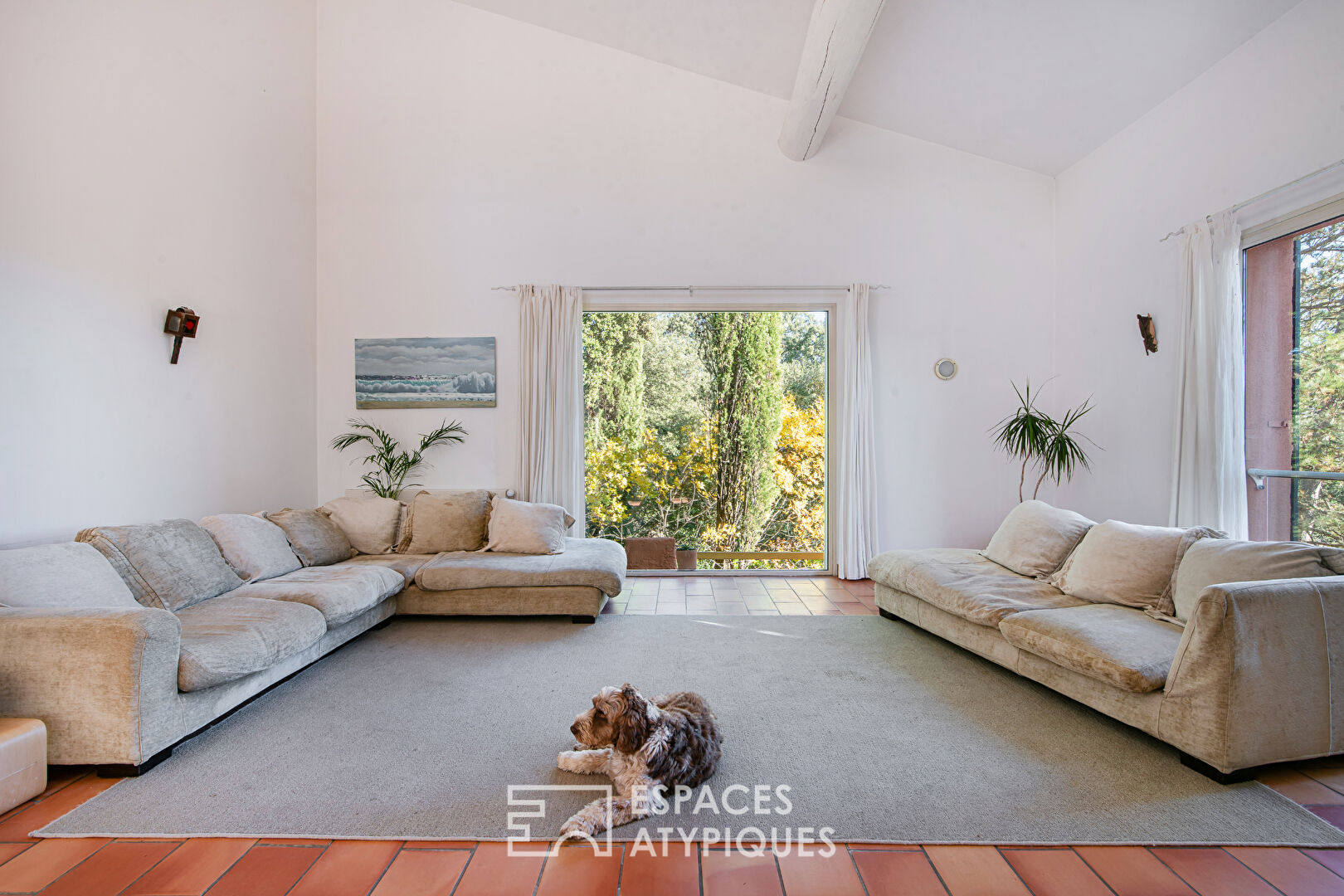 Vaste maison familiale en Provence