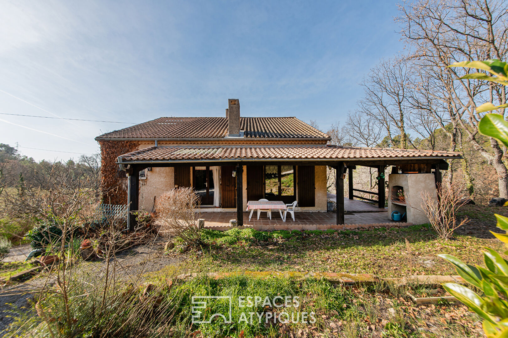 Maison à rénover et son vaste terrain de +5000m2