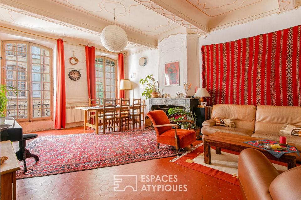 La douceur de vie provençale d'une maison de village et son joli jardin