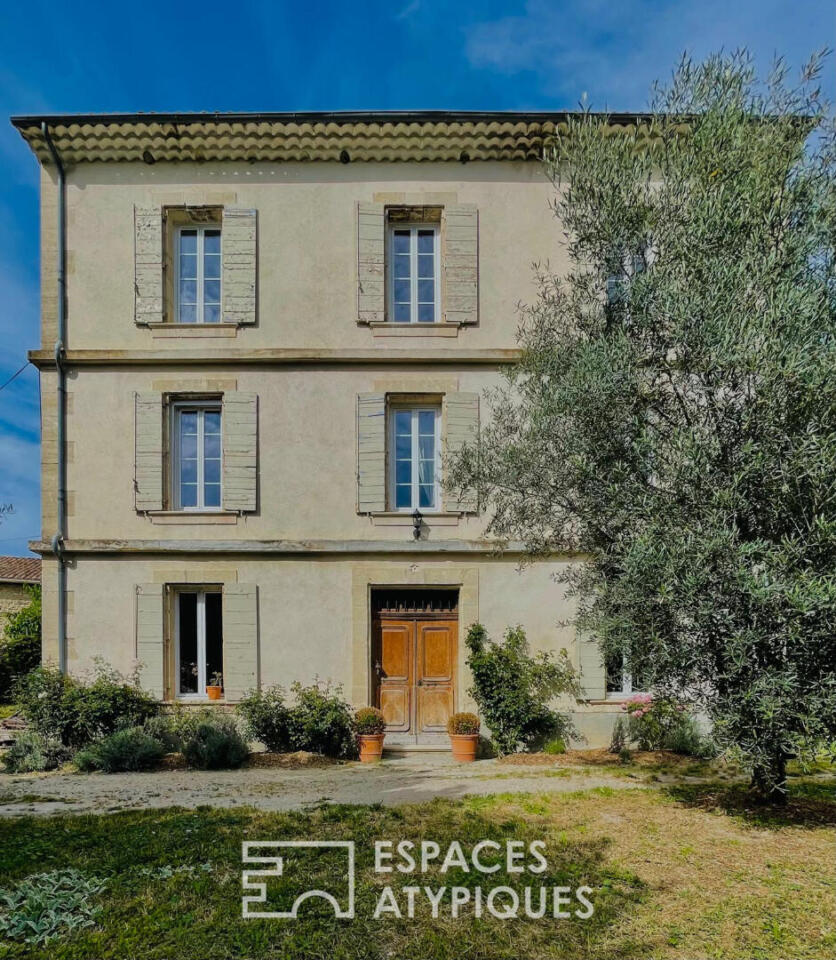 Maison de maître au pied de la colline de Montfuron - Reillanne