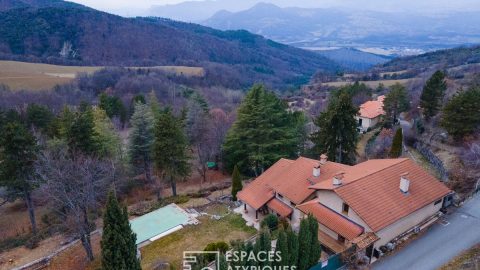 Superb property for family or professional project