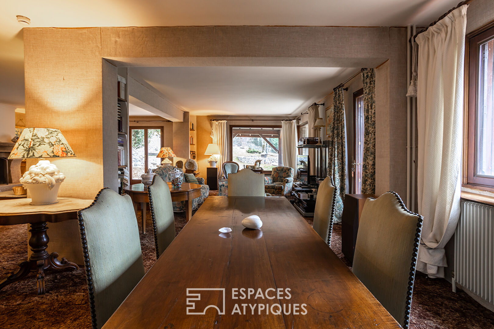 Superb property for family or professional project
