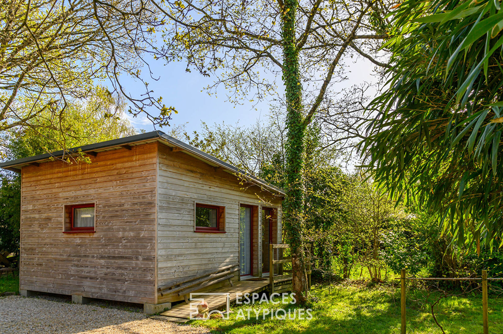 Maison d’architecte dans son cadre naturel