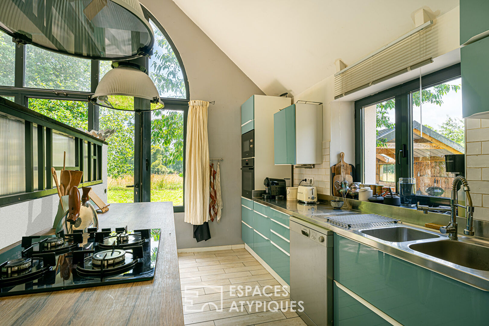Estate with gites in the Brocéliande region on 6 hectares