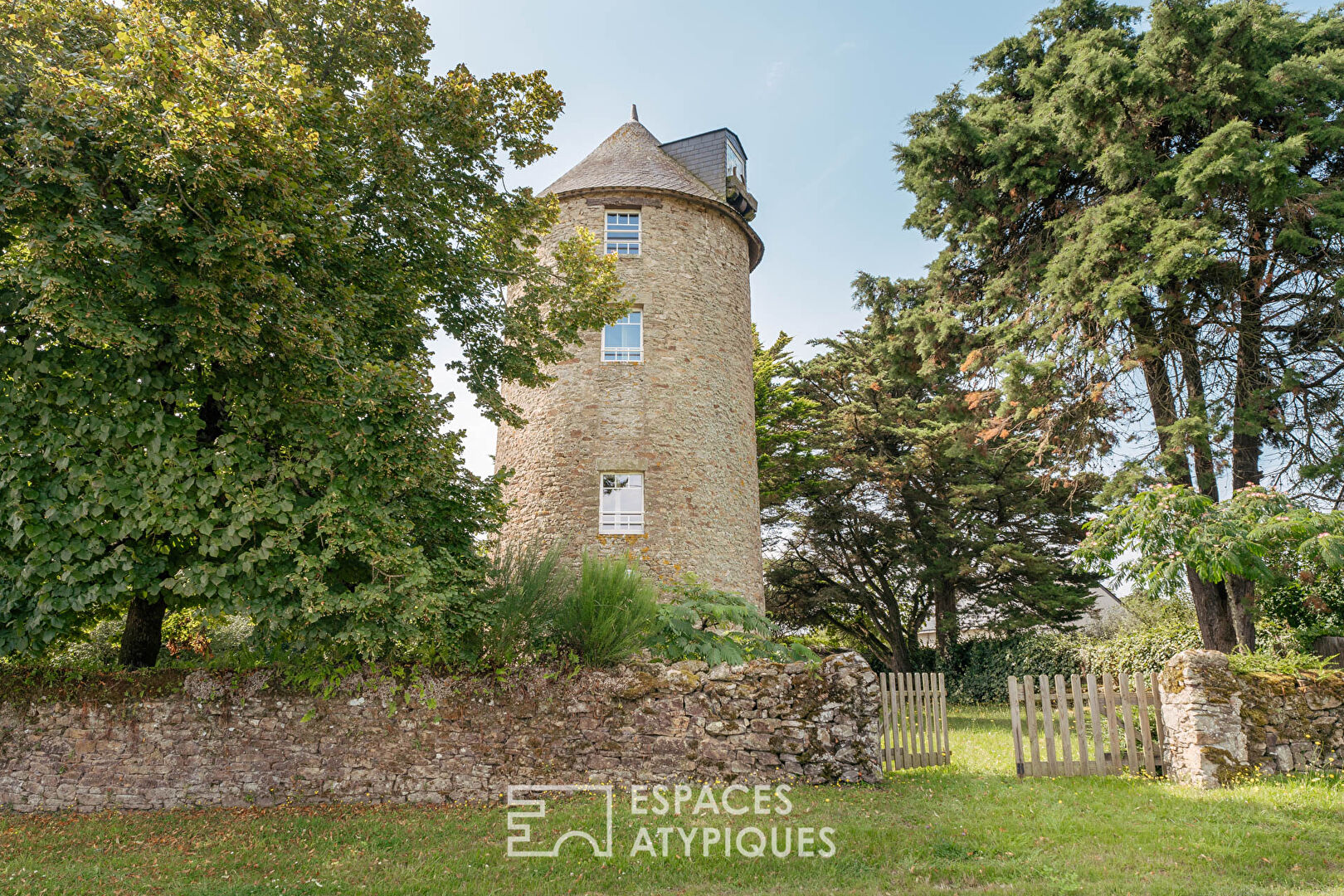 Charming renovated mill between seaside and countryside