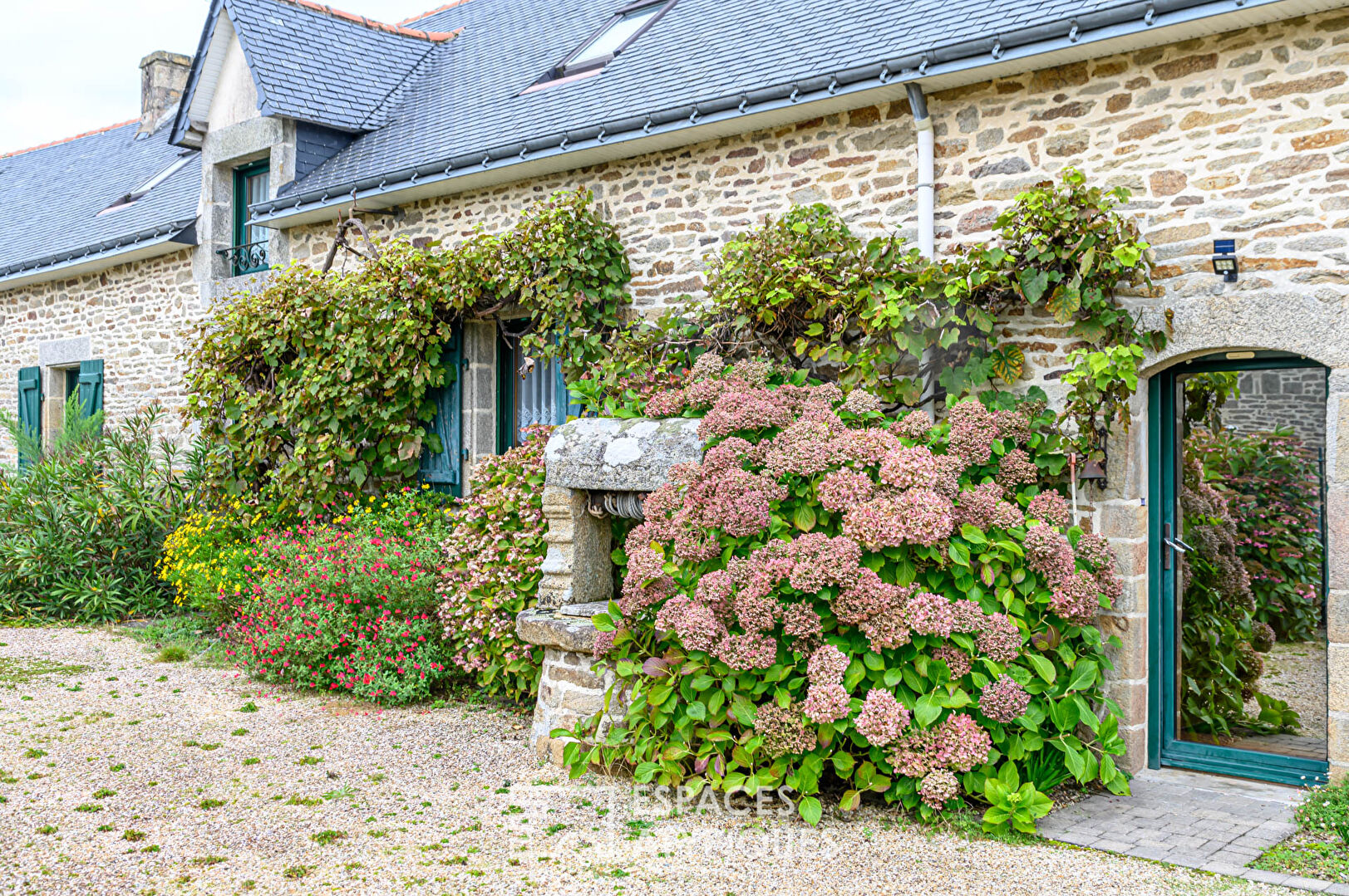 Charming spacious farmhouse in the heart of the village