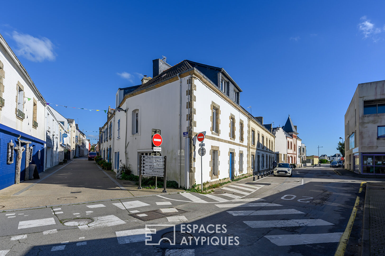 Maison authentique, à rénover, à proximité du port.