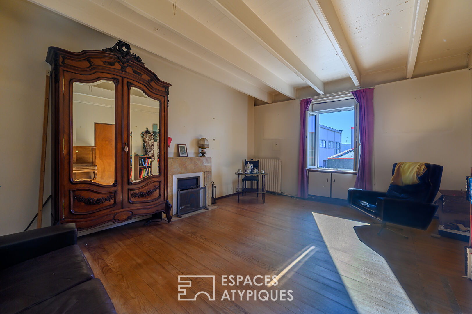 Maison authentique, à rénover, à proximité du port.