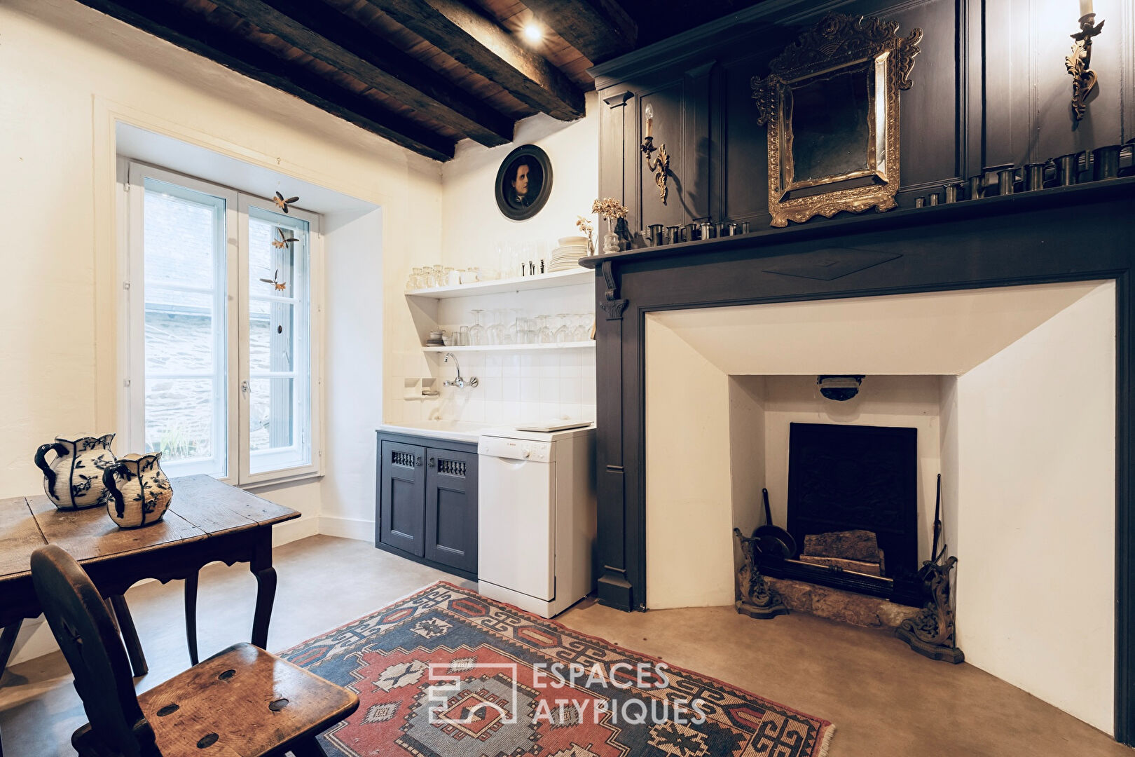 House in the heart of the “most beautiful village in France 2016”