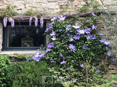 Longère enchantée proche du centre ville