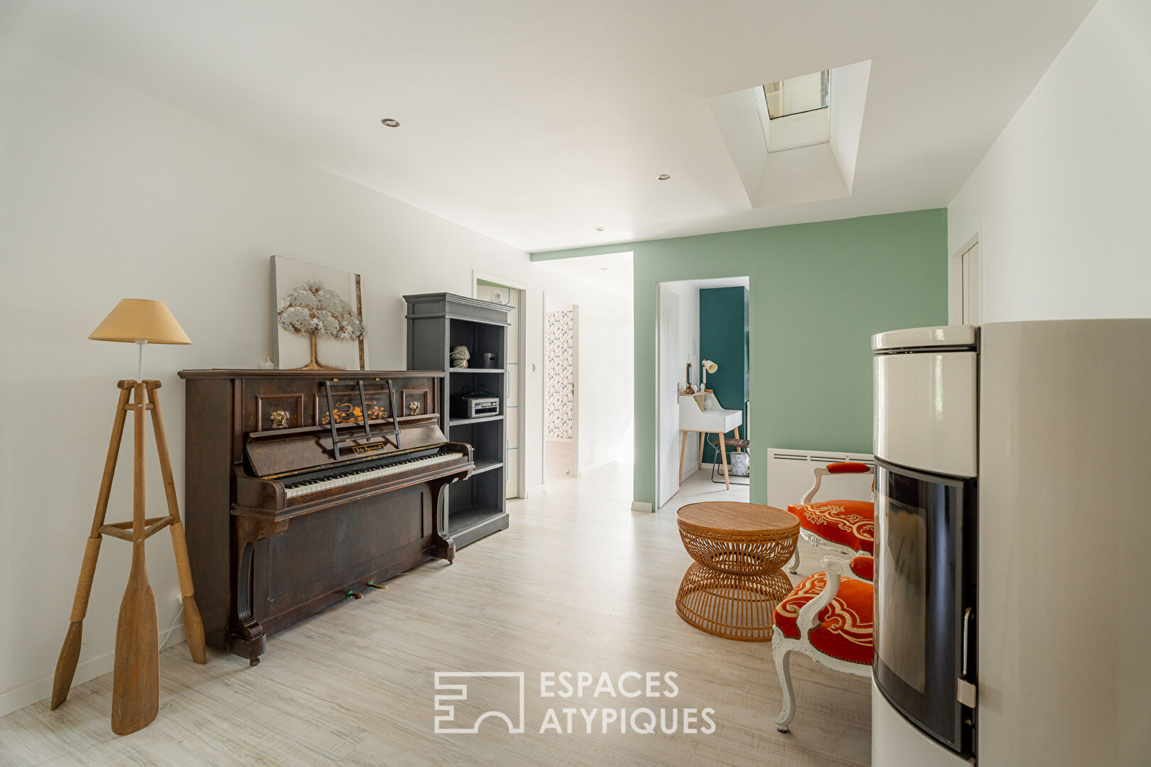 Belle contemporaine et sa dépendance proche des plages et des commerces