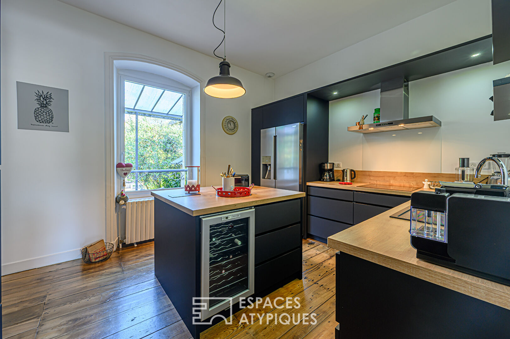 Exceptional townhouse with Napoleonic charm in the city center of Pontivy