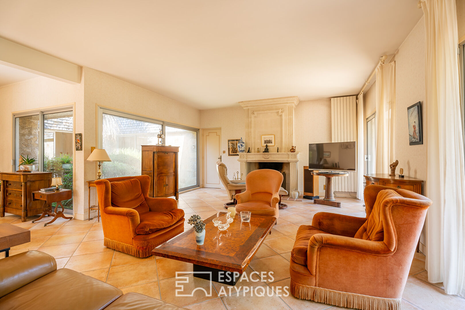 Maison de plain-pied de 183m2, signée Yves Guillou, au calme d&rsquo;une impasse