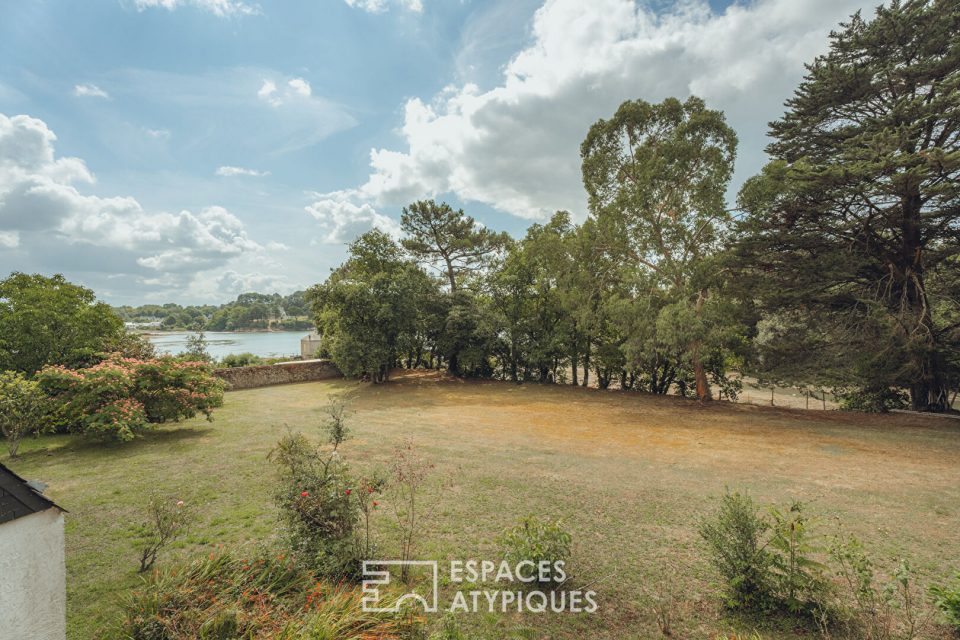 Arradon - Maison d'architecte avec parc arboré et vue sur l'eau