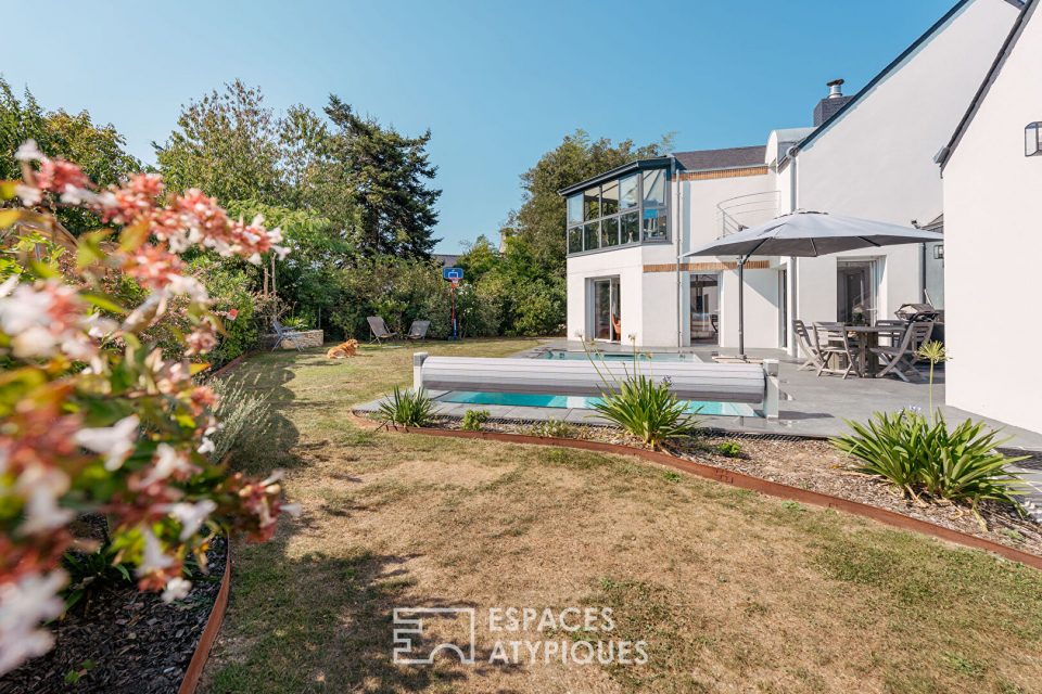 Maison contemporaine en coeur de Bourg à 200 m du Golfe du Morbihan