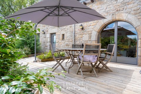 Maison familiale ou projet d’accueil dans un domaine boisé avec piscine chauffée