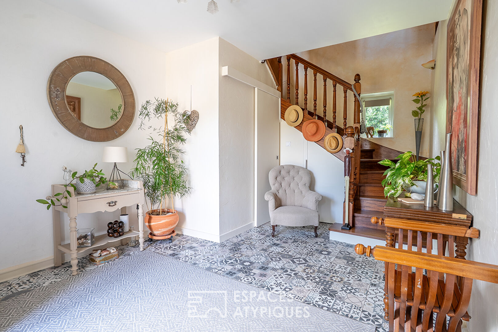 Maison familiale ou projet d’accueil dans un domaine boisé avec piscine chauffée