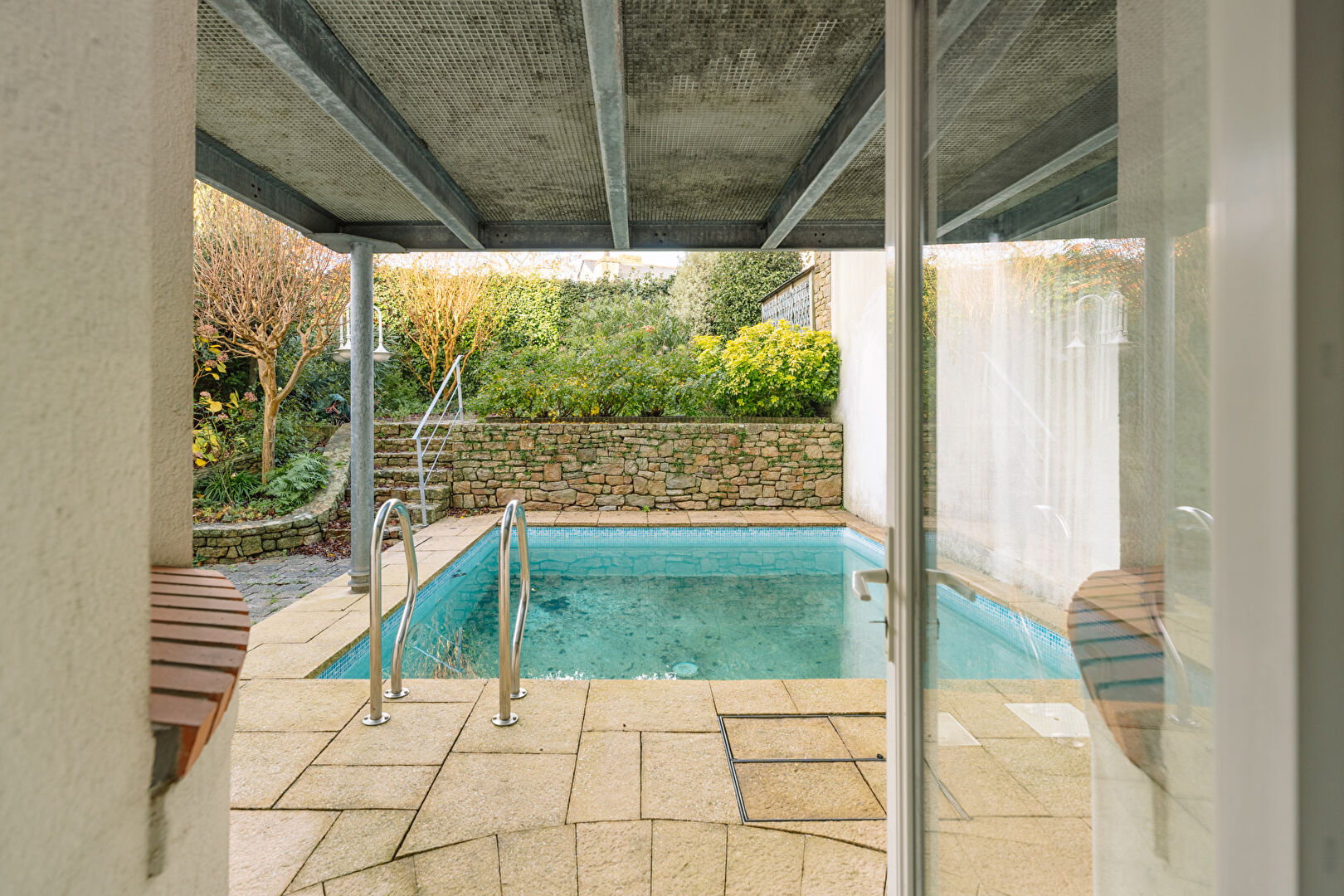 L’Échappée Vannetaise : Maison de maître et son jardin secret en hyper-centre