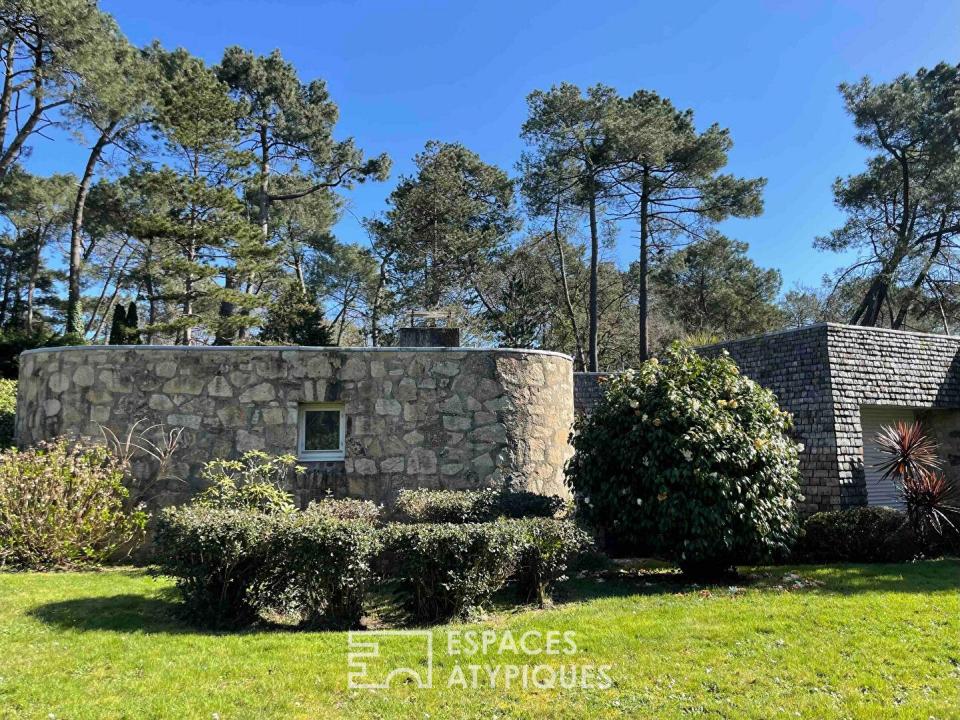 Maison de plain-pied de 183m2, signée Yves Guillou, au calme d'une impasse