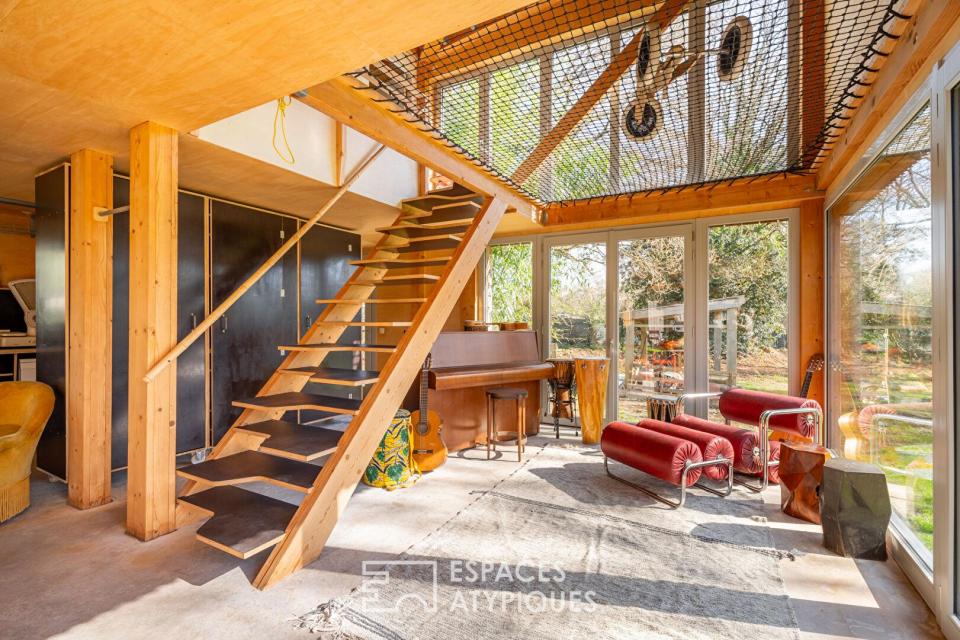 Maison d'architecte éco-conçue et son atelier indépendant à deux pas du centre-bourg