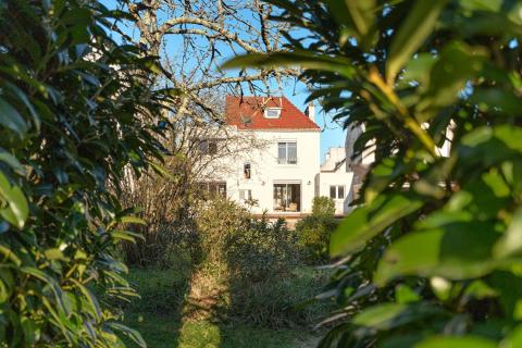 Maison des années 30 rénovée, au coeur d&rsquo;Albert 1er